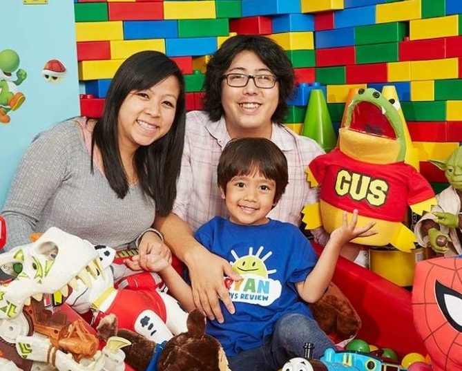 Ryan ToysReview